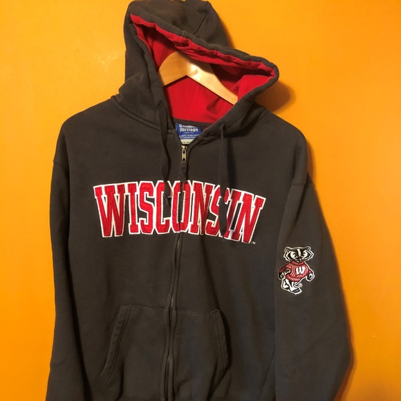 wisconsin badgers zip up sweatshirt